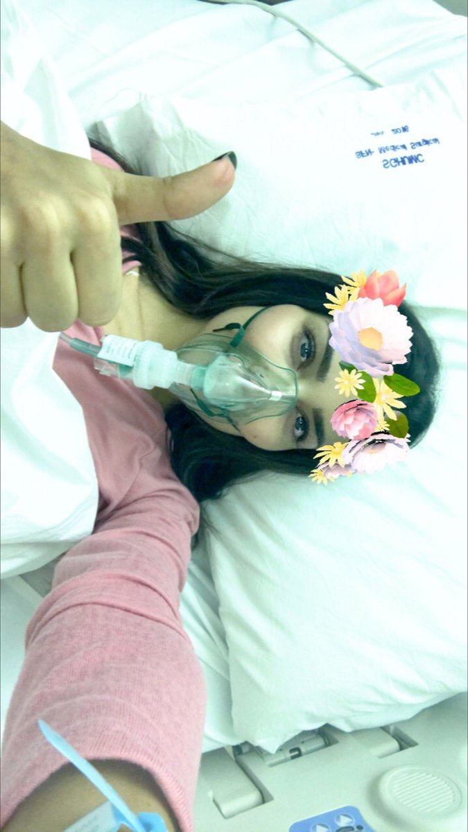 nnn_299's tweet photo. EHHH HEKKKK❤❤❤💪💪💪💪 @nadinenjeim ❤❤❤ https://t.co/RmKOc1My6f