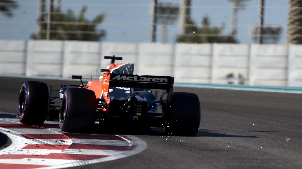 Motor_TE's tweet photo. #F1: En McLaren quieren ofrecer a sus pilotos un auto para poder exprimir https://t.co/GS9wQBzInA https://t.co/CC8sUkt2kE