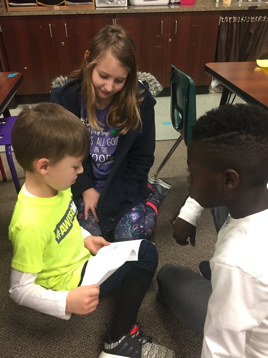 KBallardCSISD's tweet image. Our Kindergarten students in Mrs. Simpson&apos;s class became authors. The Pecan Trail students came to her class last Friday to have the students read their books to them @greensprairie #SuccessCSISD