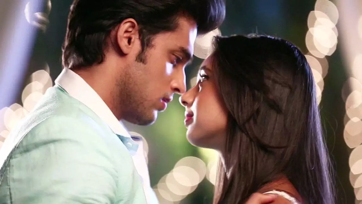 PradnyaMasurkar's tweet photo. RT If U R Awaiting For #KaisiYehYaariyanSeason3 like your most precious dream turning to Real @LaghateParth @niti_taylor @viacom18 @justvoot @myleeta https://t.co/5SeFLC96JN
