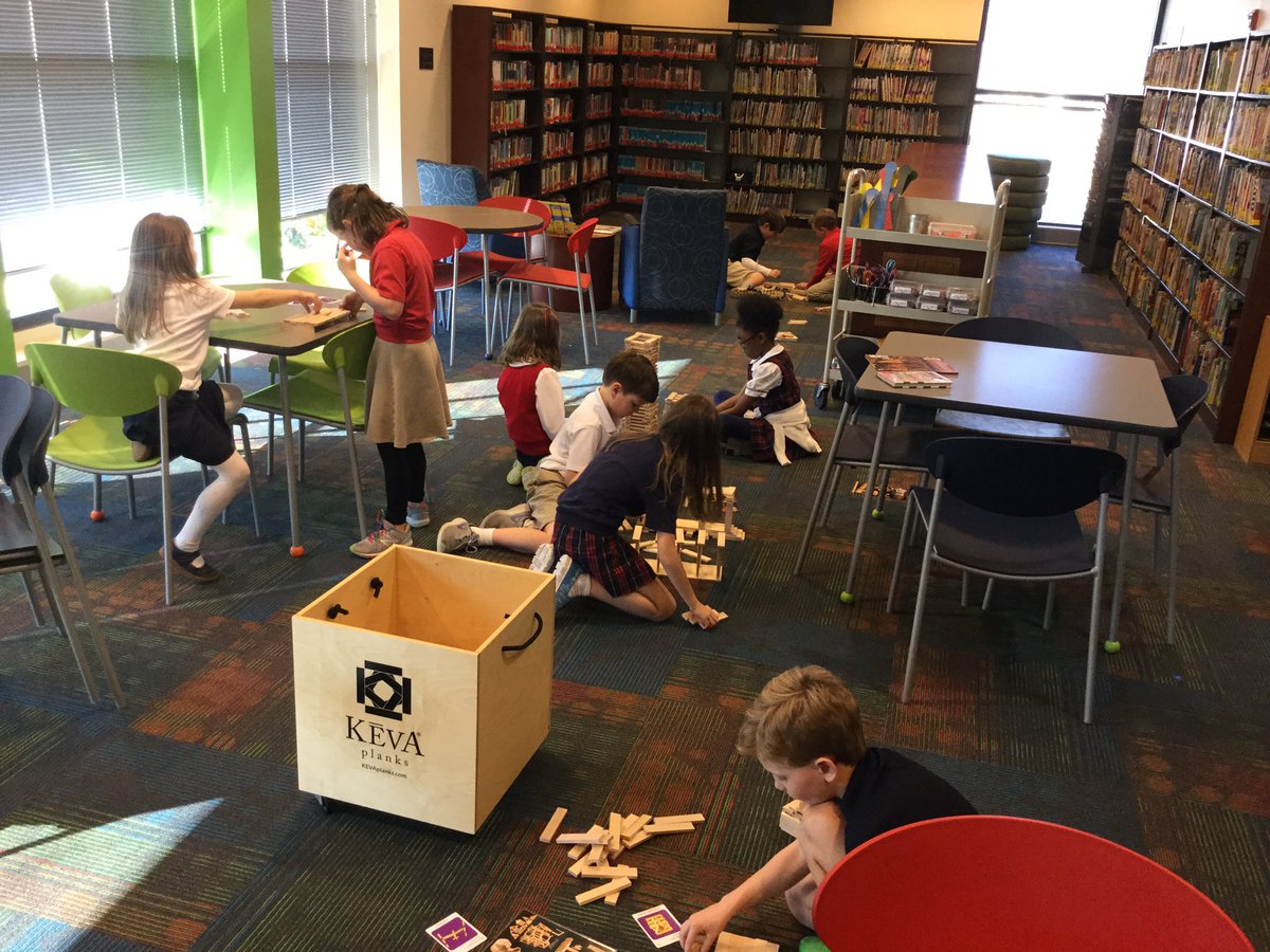 tpslslibrary1's tweet photo. Second graders engaged in all aspects of STEAM through KEVA planks. https://t.co/DG6VbK6h73
