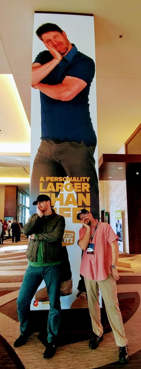 RandyAlomar's tweet photo. Hahaha. Ur a riot @FollowFITZ! Good seeing you man. #CRS2018 #drinkslater https://t.co/sdNNqQ0nfe