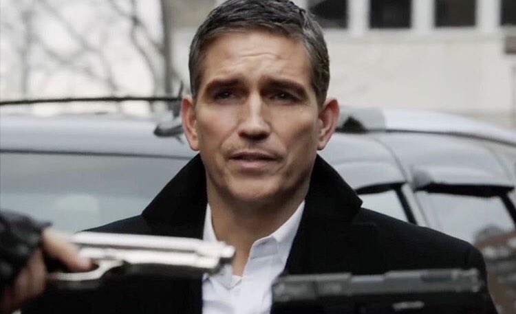 JohnReese09's tweet photo. Ready for the fight 😘 #JimCaviezel #JohnReese #PersonOfInterest #POI https://t.co/QmYLYJv4vV