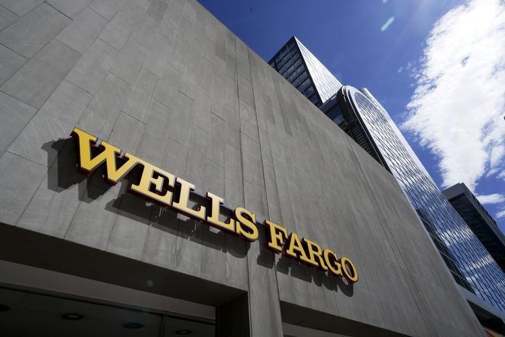 Fed restrictions continue to badger Wells Fargo; U.S. banks down http://reut.rs/2E0bgoPÂ