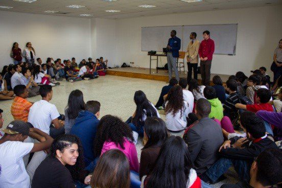 elestimulo's tweet image. Observatorio Hannah Arendt rechaza detención de miembros de Embajadores Comunitarios bit.ly/2nJDZY8