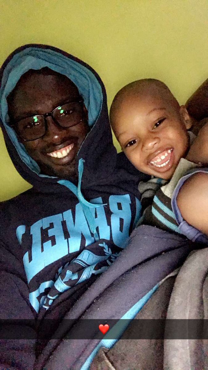 TheBlackhadafi's tweet photo. #BlackMenSmiling #Chayb #Maodo https://t.co/6IPExpBlBr