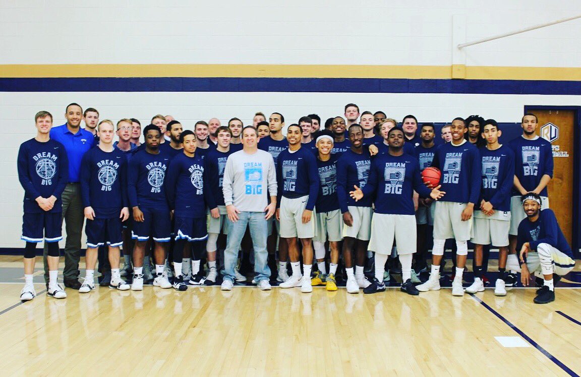 kidsanddreams's tweet photo. So grateful for the support from the @OzarkAthletics Ambassadors & the @randallsaints men’s basketball teams! 🏀 Thanks so much for wearing our shirts & spreading awareness! #autism #dreambig #antibullying #hope #weareRandall #goambassadors https://t.co/VzGecMuey9