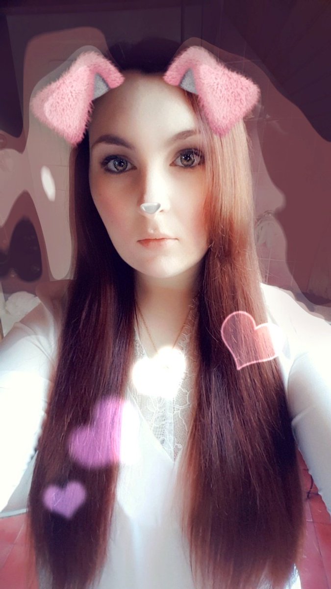 Heresyarmy's tweet photo. #ARMYSelcaDay #WhiteDressCode ❤ https://t.co/Z7yqhpNTdP