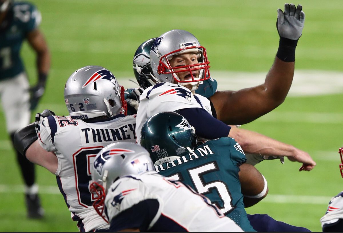 britothebskis's tweet photo. Life comes at you fast...
This may be my favorite photo of all time
#FlyEaglesFly https://t.co/wxLxZ5gcbU