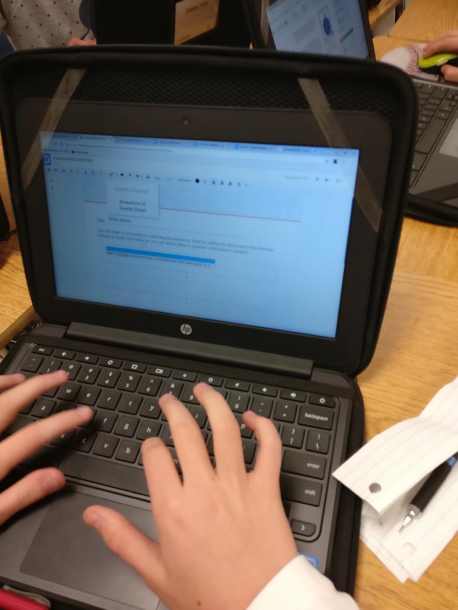 mr_pdayala's tweet image. #acheive3000 &amp;amp; #dochub go together like PB&amp;amp;J. I never used the graphic organizers because they wasted so much paper, but not anymore. Ss using this one to sequence events, an important skill for the next unit, Forming A New Government post-American Rev. @Mrs_Malkowski #A3000goals