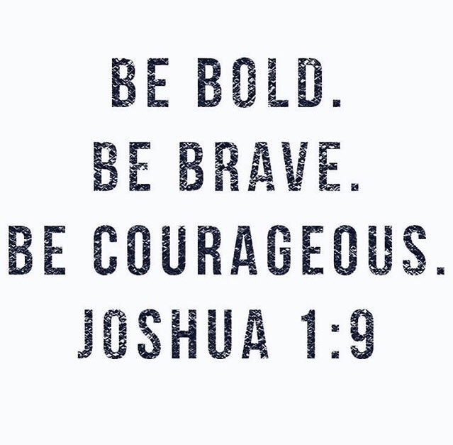 UYPpodcast's tweet photo. This is the way to live life daily. When you’re bold, brave &amp; courageous, good things happen to you. Don’t let fear, doubt, guilt or shame get in the way of your personal greatness. Boldly accept the challenge &amp; let Him lead the way. 👣👣👣 #MondayMotivation #Boldness https://t.co/myt4TZVay5