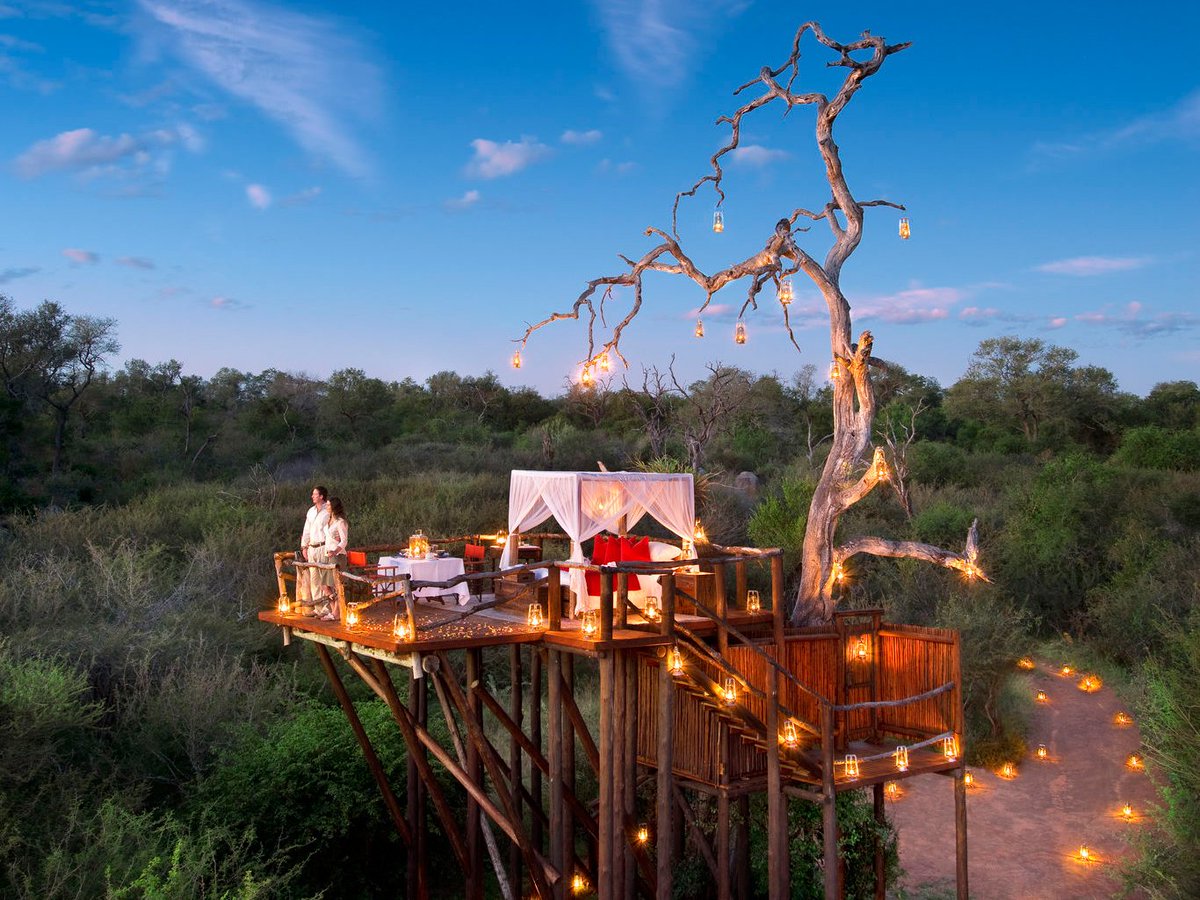 Luxury_Trips's tweet photo. Looking for a unique honeymoon destination that isn't Greece or Bora Bora? We've got you covered! https://t.co/JeUqK8aDi2 https://t.co/r80egU6QDY