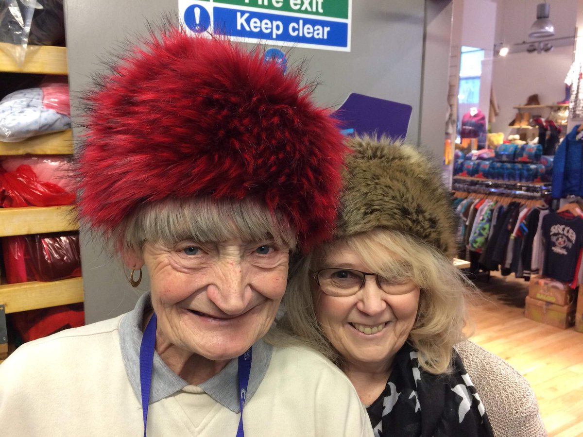 CRUK69QueenSt's tweet photo. Not another #coldsnap! Join the #glamorous Anne and Elaine in their #bigwoolyhats and keep the chilly weather at bay! #hats #gloves #scarves #summersoonplease https://t.co/MW9L9B0Nrr