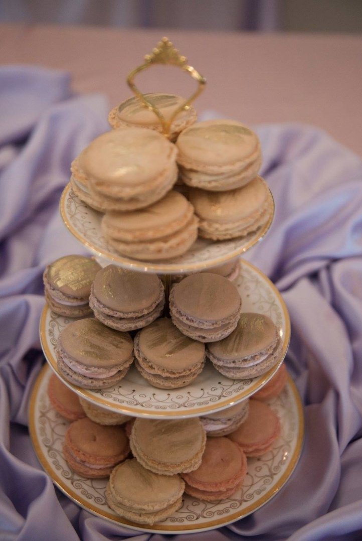 PartyFlavors's tweet photo. It's Macaroon Monday!! Stop by our shop and satisfy get your dessert fix! https://t.co/kHzlCvfdJP