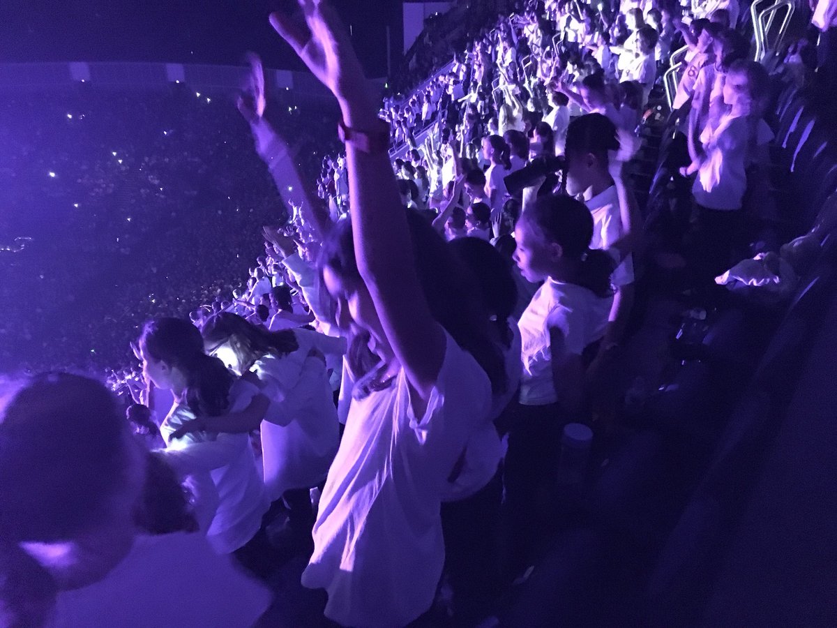 SJSCPrimary's tweet photo. What a night! Our children sang their hearts out. #YoungVoices2018 #hoarsebuthappy https://t.co/twbbQaTNMb