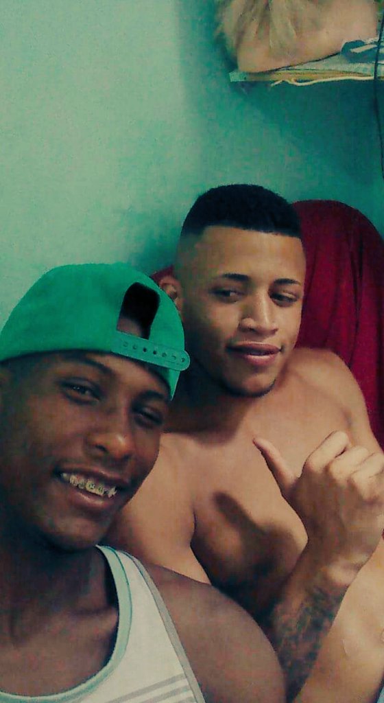 Vulgo_DeCinema's tweet photo. Parabéns irmão sou suspeito a elogiar voc porq entre tdo te admiro por ser um grande amigo, ainda fomos além viramos compadres. @GeladoDoJ https://t.co/SSOGgNo9Hx