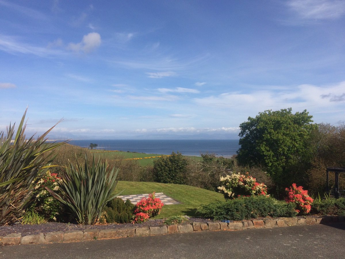 AlaaKahil78's tweet photo. @visitwales #visit_Tremfan_Hall #NorthWales #TremfanHall  #Perfect for #Valentine2018 the place to be for your #love &amp; #Romance @TremfanHall #Hotel #rooms &amp; #Restaurant #Llanbedrog #Pwllheli #Abersoch #North_Wales @22mosalah #VisitTremfanHall #ValentinesTreats #Valentines #ValentinesDay2018 https://t.co/YXvqPDYUxu