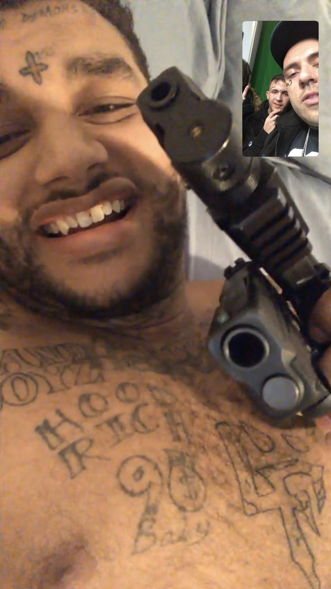 adam22's tweet image. “Yo @chxpo somebody just called me ugly on twitter”
“Coming”