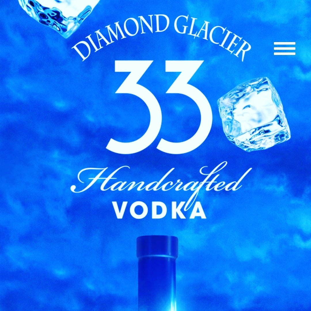 bsmoove3's tweet photo. My new drink ... @SpiritBelow #staytuned 
#nba #JustinTimberlake #rapgame #diamond33 thee best vodka!!! https://t.co/mvL0PYaBP1