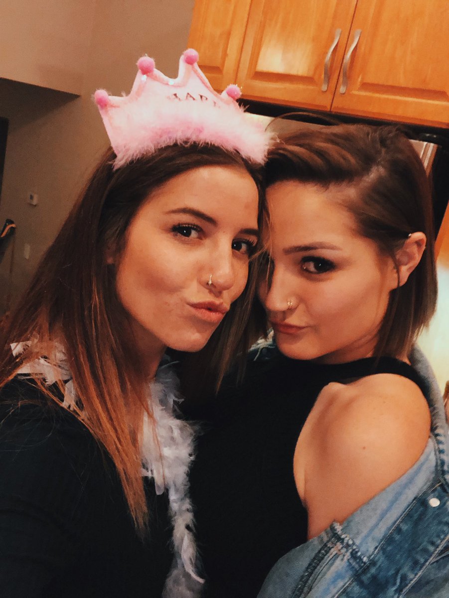AlexKayDunn's tweet photo. Happy Birthday Dorothy 💙👵🏻 https://t.co/KhvXB5tF3C