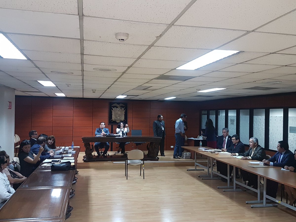 juanvizuetaronq's tweet photo. Culminados los alegatos en la audiencia de Revisión de la injusta Sentencia contra @GaloLaraYepez la Sala pasa a deliberar. #LibertadParaGaloLara https://t.co/XLTE9nA8zy