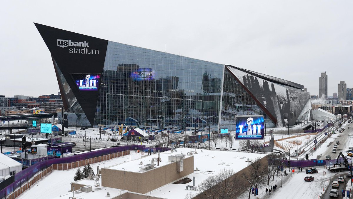 .@nflcommish called @usbankstadium "an absolutely perfect stage" for the Super Bowl.   📰: mnvkn.gs/5SXuaj https://t.co/GC0ip46f7W