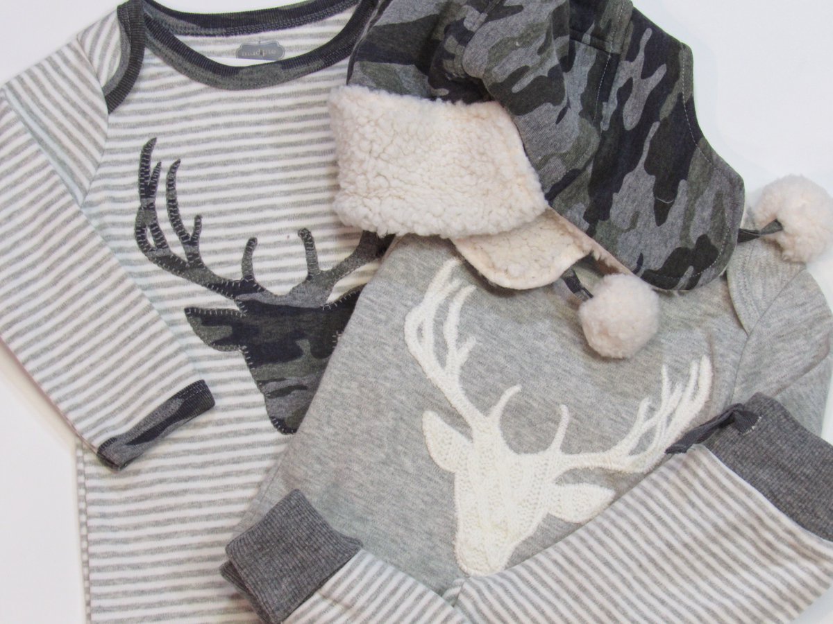 RedRaccoonllc's tweet image. Little man is keepin' it cozy in our stag pajamas.  🖤 #coldweatheressentials #theredraccoon #shoplocal #weshipdaily