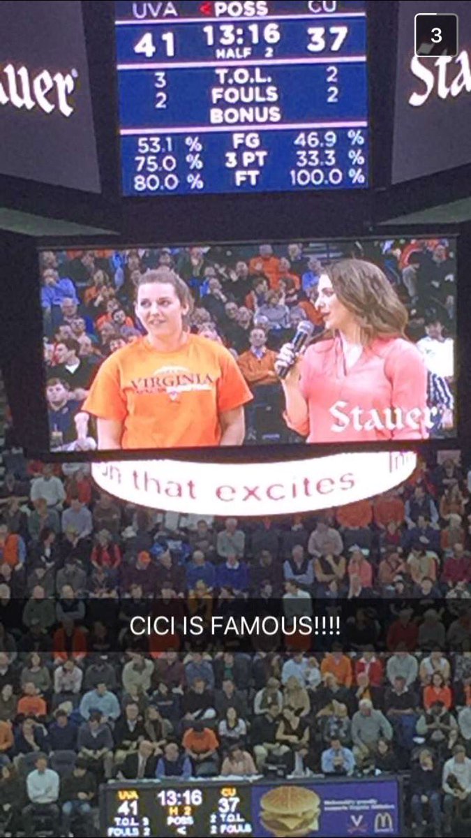 CAH_bam12's tweet photo. @VirginiaSports @theACC And I make sure the whole arena knows Iโm a number 1 fan ๐ถ๐ท #ACCFANS #GoHoos #UVA https://t.co/LC6cLqGm3X