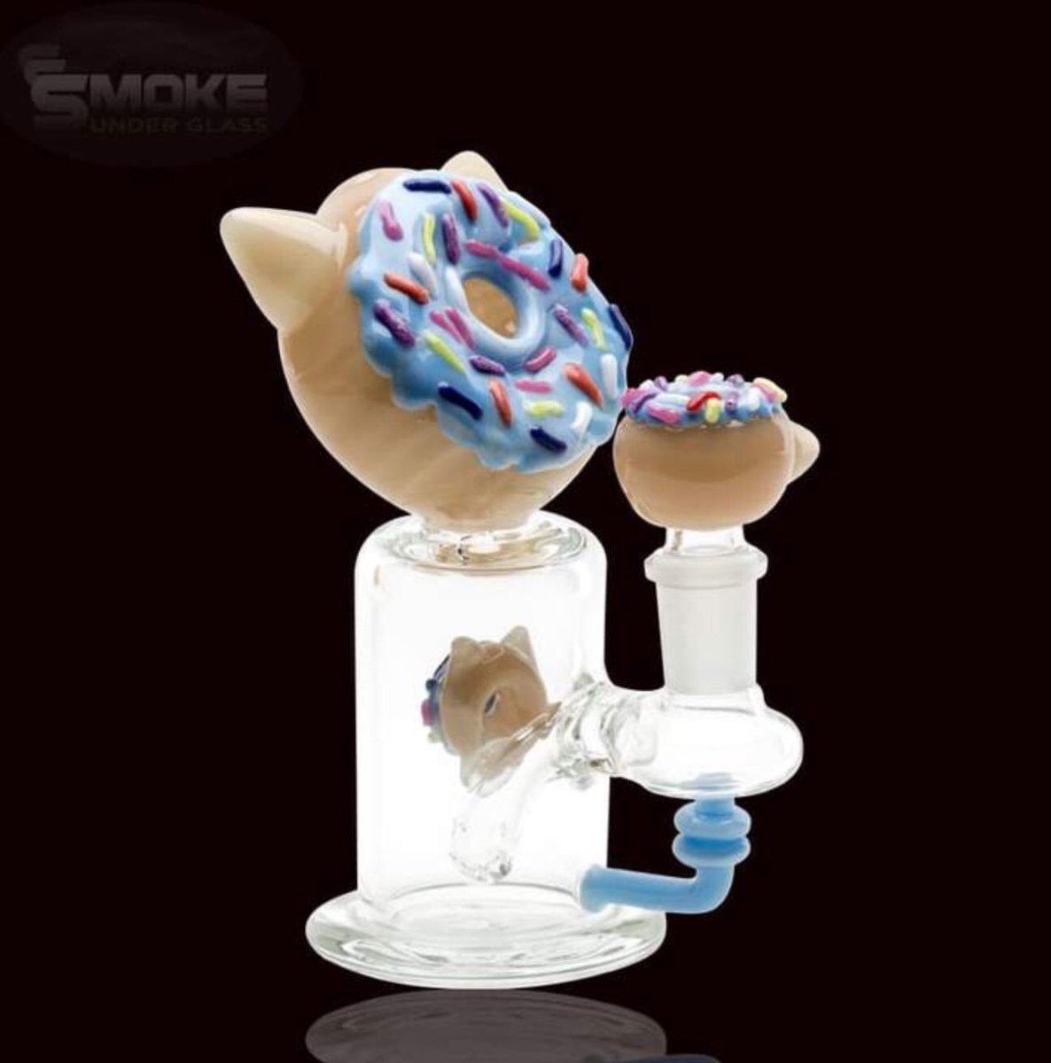 SmokeUnderGlass's tweet photo. Do-nut miss out on this sweet piece by Empire Glassworks. https://t.co/sOHvq8jEcE #Empireπ₯#MondayMotivation π©ππ½#anotherdayanotherpipeβπ½πππ¨ #smoke #headshop
#sweet #SweetestThing #art #kitty
#Donuts #herb #kittycatdonutpipeπ±π© #waterpipes #delicious #yummy https://t.co/eQllRZi0hc