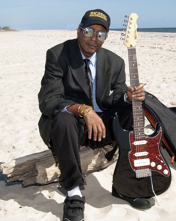 icepack9999's tweet photo. #RT #musicbyfollowers @icepack9999 #icepackjackson #youtubechannel https://t.co/Ns1cCOLawV #IFB #TFB #MGWV #F4F #music #blues #rock #reggae #bayou #alternative #watch #listen #TYVM https://t.co/FZISLh1dud