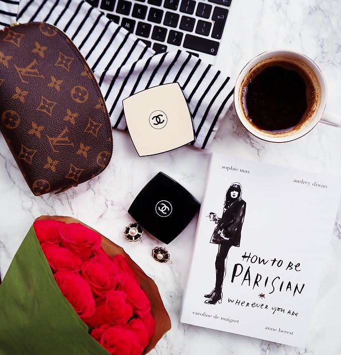 SeasonsInColour's tweet photo. The Best Flatlay tips ever post is #2 on Google for #flatlaytips WOO HOO! I must have written SOMETHING right in there! Want to take a look? https://t.co/cucKrsYCg2 #bloghour #lbloggers #bloggerstribe @FemaleBloggerRT https://t.co/XwG1Pyc2uO
