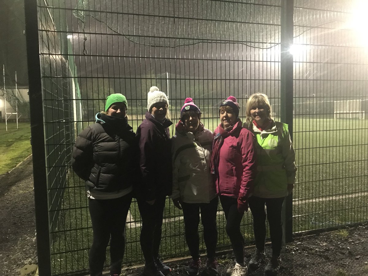 Great numbers of regular faces showing up each Monday night for 7.15-8.30 pm at Westmeaths greatest community and family  #irelandlightsup #OperationTransformation #healthyireland #mullingar_ie #karlhenry #westmeathgaa #westmeathsport #crokepark  c y’all next wk bring a palR2