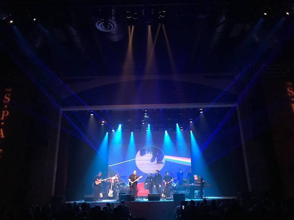 PreemoProd's tweet photo. Preemo Productions would love to give a special thanks to everyone who came out to the Us and Floyd: New York's Pink Floyd Tribute Band show. We would like to give an extra special shoutout to Jimmy and the 600+ guests who made this night so memorable. https://t.co/coEW8pAj5K