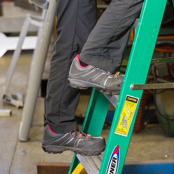 FSI_HQ's tweet photo. We're taking a step in the right direction by taking work safety seriously! You should too! #WeOnlyDoWork https://t.co/gs2CpsM3tJ