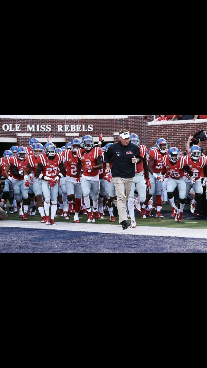iiamjordan3's tweet image. Blessed and honored to receive my 1st official offer, from The University Ole Miss 🔴🔵 HOTTY TODDY