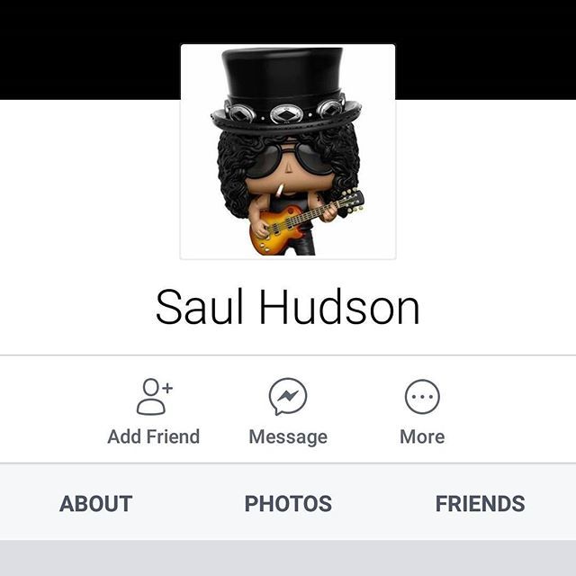 orangelily01563's tweet photo. Please be aware of this guy on Facebook. He's posing as @slash and trying to scam them for money pls RT https://t.co/htP5ZWU1Oq