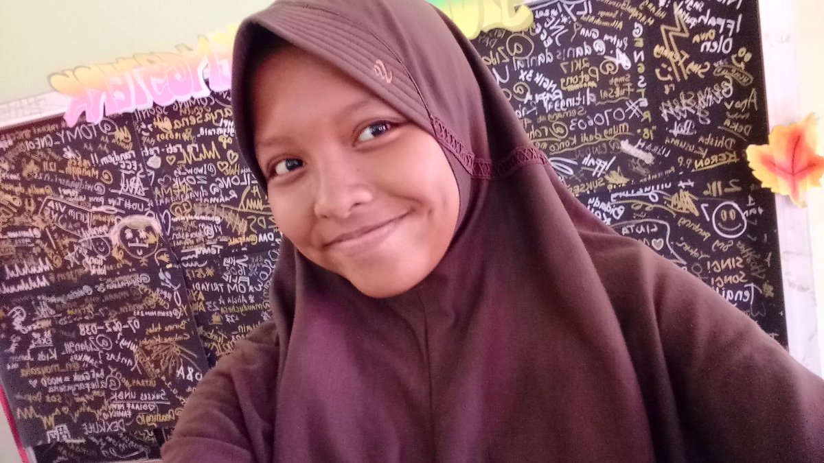 LutfiaMarsyaER's tweet photo. From Indonesia.🌼😊
#ARMYSelcaDay #ARMYSeIcaDay https://t.co/fOFjM32318