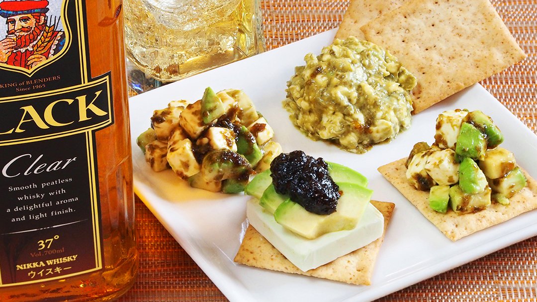 ニッカウヰスキー 公式 2月6日は 海苔の日 だそうな そこでこんな簡単おつまみはいかがかな アボカドとクリームチーズ に 海苔の佃煮 を合わせるんじゃ 乗せてよし 刻んで和えたり ディップにしてもよし アボカドとチーズのコク 海苔と醤油