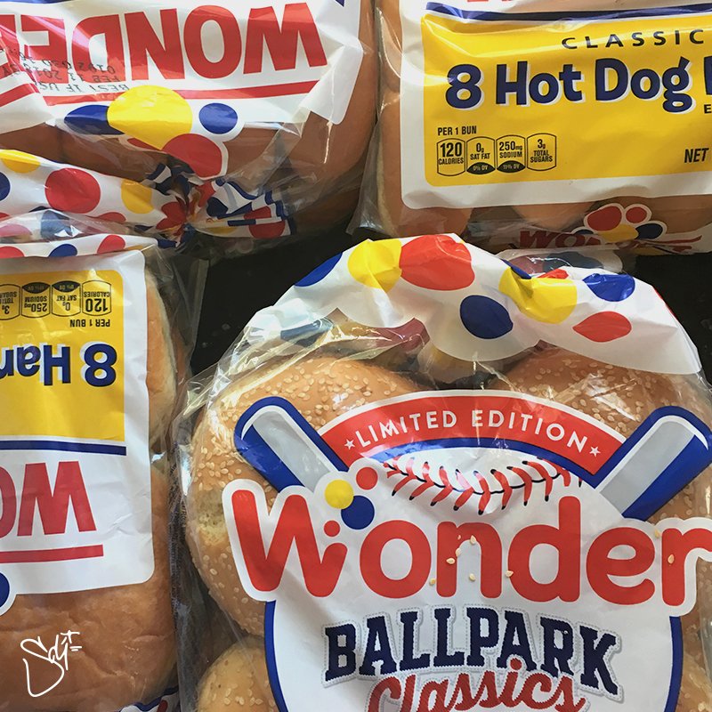 SDImktg's tweet photo. We had a slice today shooting a #WonderBread campaign with Justin Smoak in his home town - Charleston, South Carolina ⚾ 🍞 #sdimktg#BlueJays #whatwedo #BTS https://t.co/v8ZDholkcA