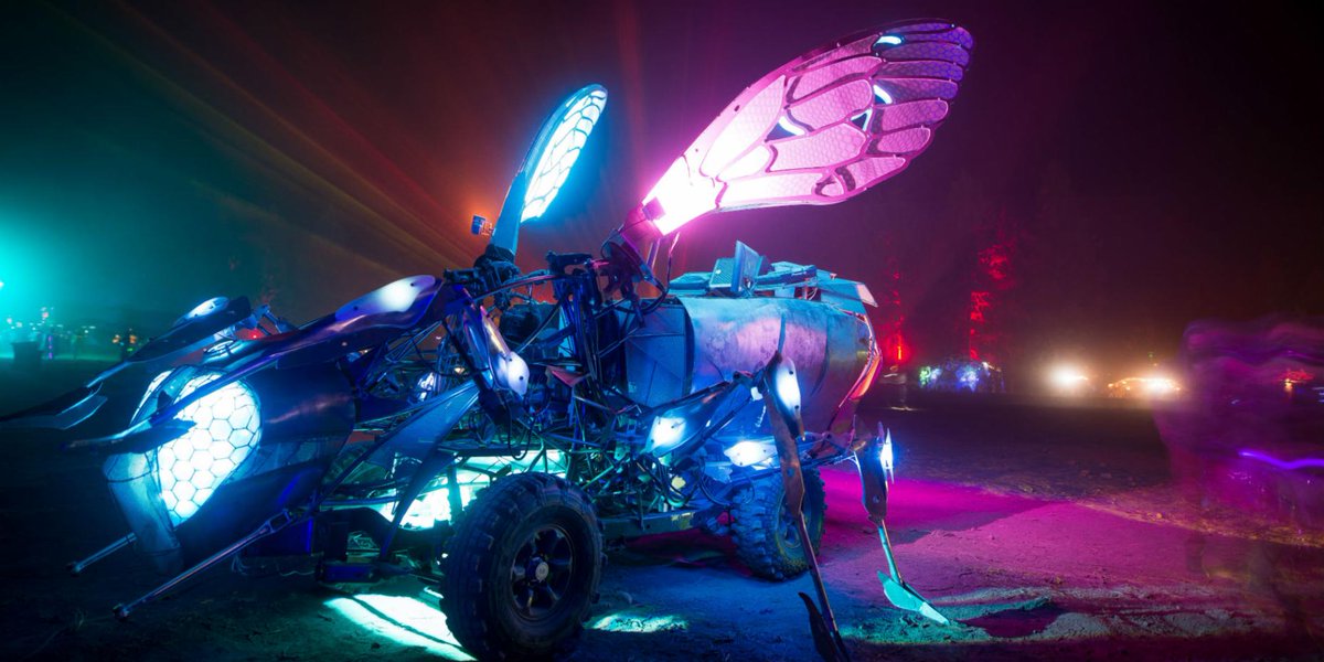 whitenight's tweet photo. Bringing the kids to #WhiteNightMelb? You'll find hours of family-friendly entertainment in the #carltongardens and @melbournemuseum. Explore more at: https://t.co/RAxPG6d4Yg https://t.co/U20B2YeSZM