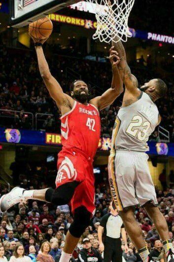 DoctorNBA's tweet photo. Nené = DIRTIEST player ever 😂 https://t.co/XJ5aNS1GbG