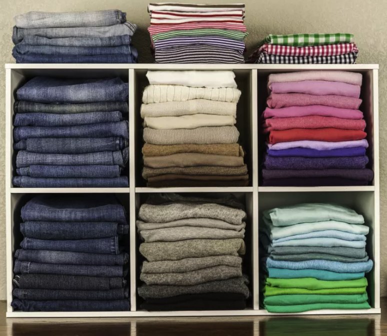 A1SelfStorageNJ's tweet image. Houses collect junk! @BuzzFeed shares simple tips for managing and storing the contents of your home. #Storage #HomeStorageTips bzfd.it/2EFLKX3