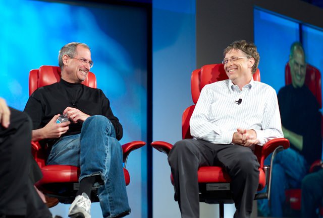 東京表現高等学院 Miica 公式 No Twitter 本日のリベラルアーツではバトルオブシリコンバレーについて勉強しました ビルゲイツとスティーブは昔からライバル関係だった Windowsが先に発表されスティーブは出遅れてしまったんですよね 東京表現高等学院miica