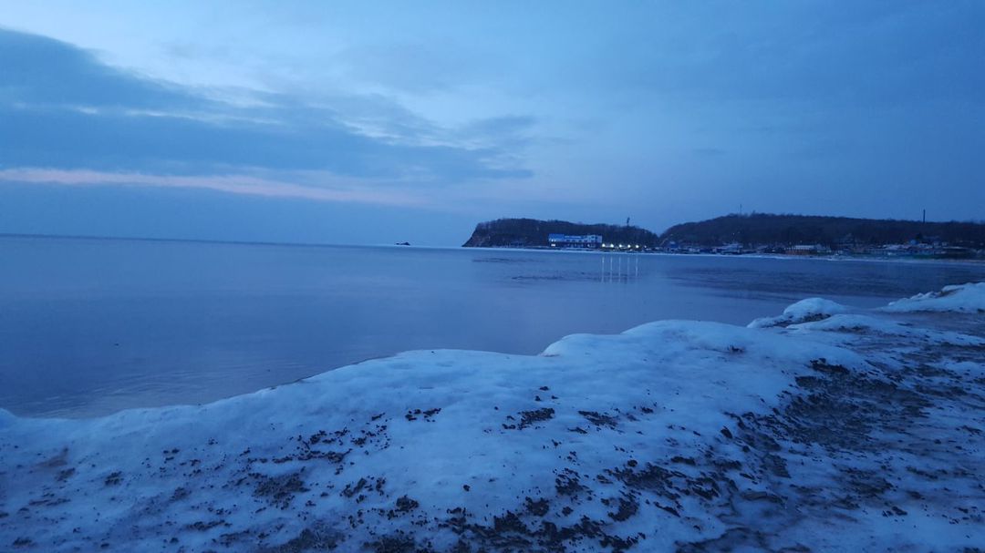 tk_global's tweet image. Отправляясь в командировку, наши сотрудники всегда присылают нам отличные фотографии с места путешествия ) На фото бухта Лазурная, Приморский край
#Владивосток
#грузоперевозкиХабаровск
#грузоперевозкиВладивосток
#грузоперевозкиЯкутск
#доставкагруза… t2p.pw/MbiEPdL2Cg