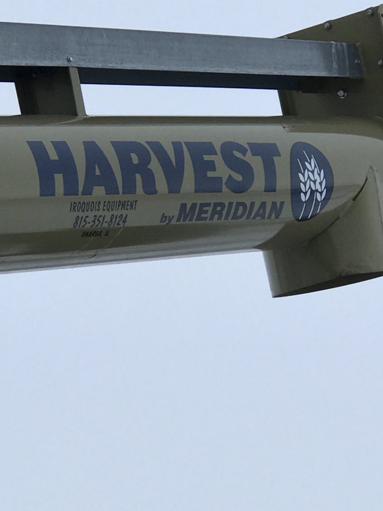 irqeq's tweet photo. Sending this 10-32 Harvest International auger to #NFMS18 in Louisville, Kentucky. @irqeq has truck augers and swing away augers on hand. We also have Meridian augers and equipment on hand. Call us at 815 351 8124 @MachineryPete #harvest #Harvest18 @MeridianMfgUSA https://t.co/V7mGMPpGH8