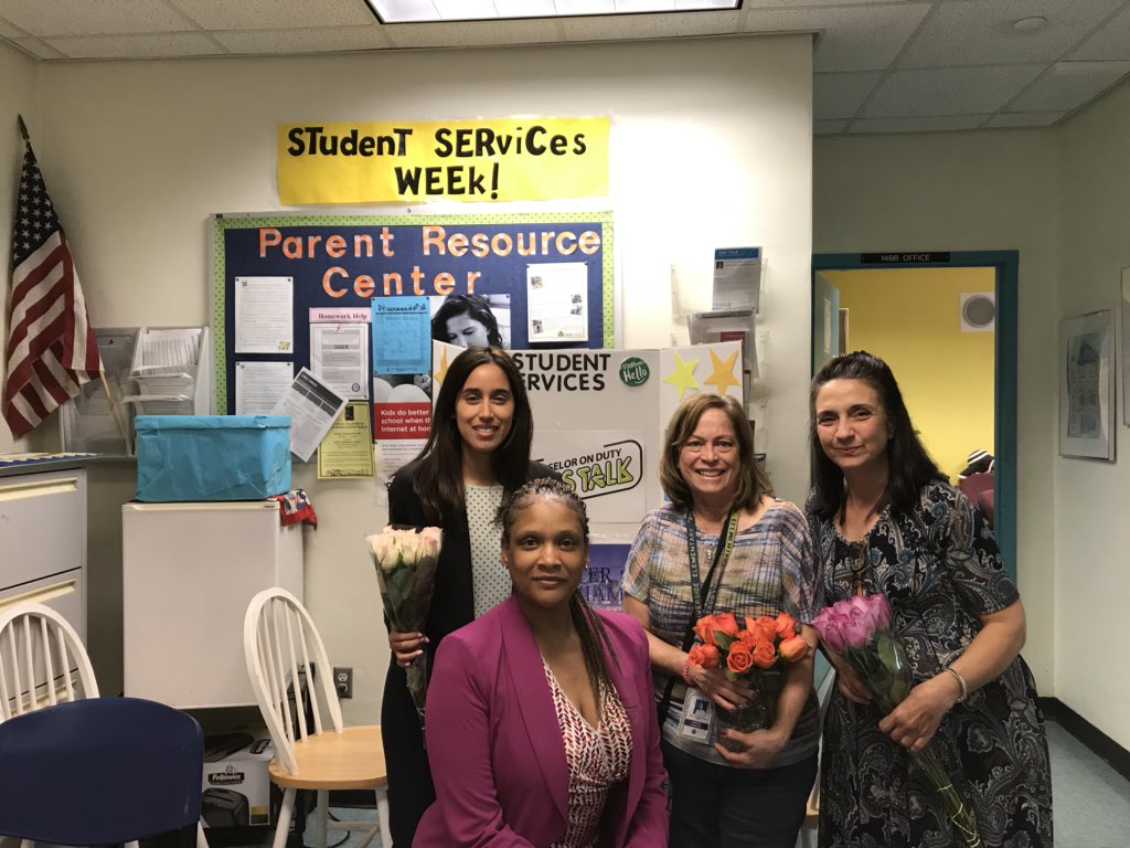 tvmontel's tweet photo. Student Services Week! Thank you Dr. Respress for helping us celebrate Student Services Week. Gorgeous flowers 🌸 @RECSBulldogs @KatJimenez70 @MiamiSup @StdtSvcsMDCPS https://t.co/xKuVk6w36l