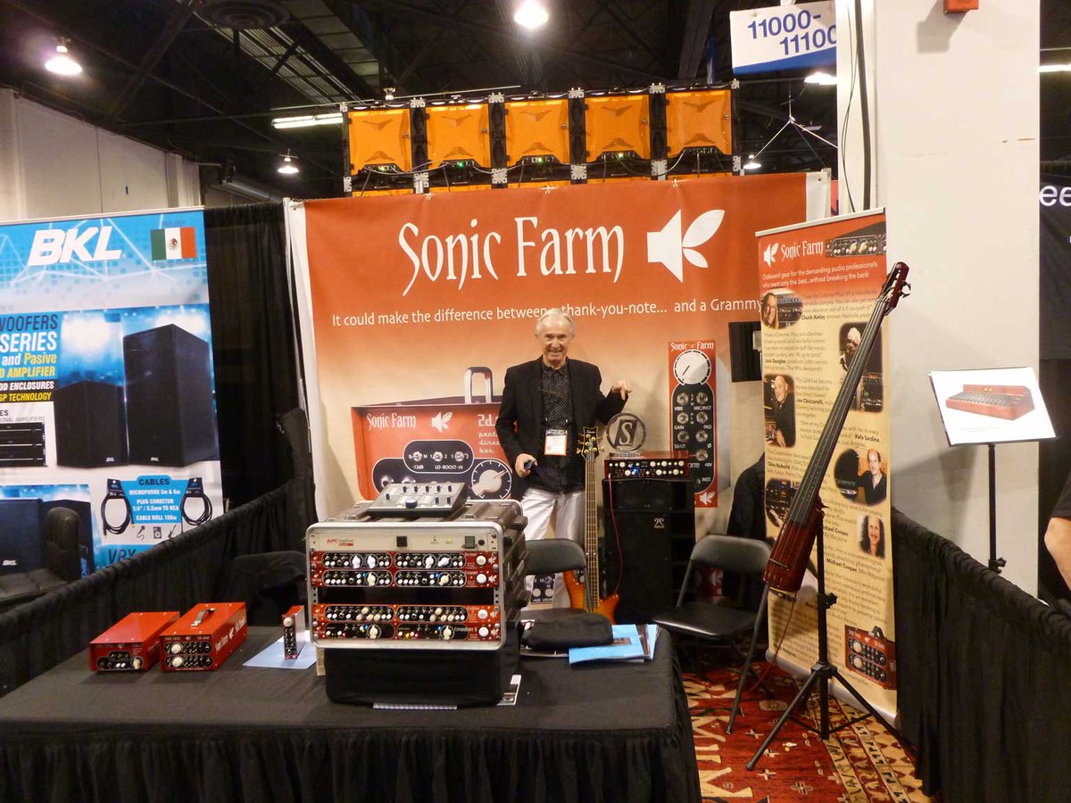 SonicFarmAudio's tweet photo. We had a great NAMM show! Lots of people interested; our booth was constantly buzzing with action. In the forefront you can see a Steinberger electric standup bass. 
They really liked our Tantra preamp and so they let us use their electric upright bass throughout the whole show! https://t.co/GdtE8Jxulu