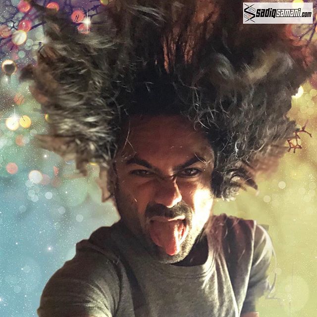 sadiqsamani's tweet photo. Monday, also Funday. I get to sip on lattes and rock with selfies and image effects. This Monday be Magic ✨.
.
.
.
.
#sadiqsamani #comedy #comedian #standup #standupcomedy #comedyclub #newyorkcomedy #nyccomedy #lacomedy #performanceart #international… https://t.co/Ij0QpNImen https://t.co/gsLXABYhKR