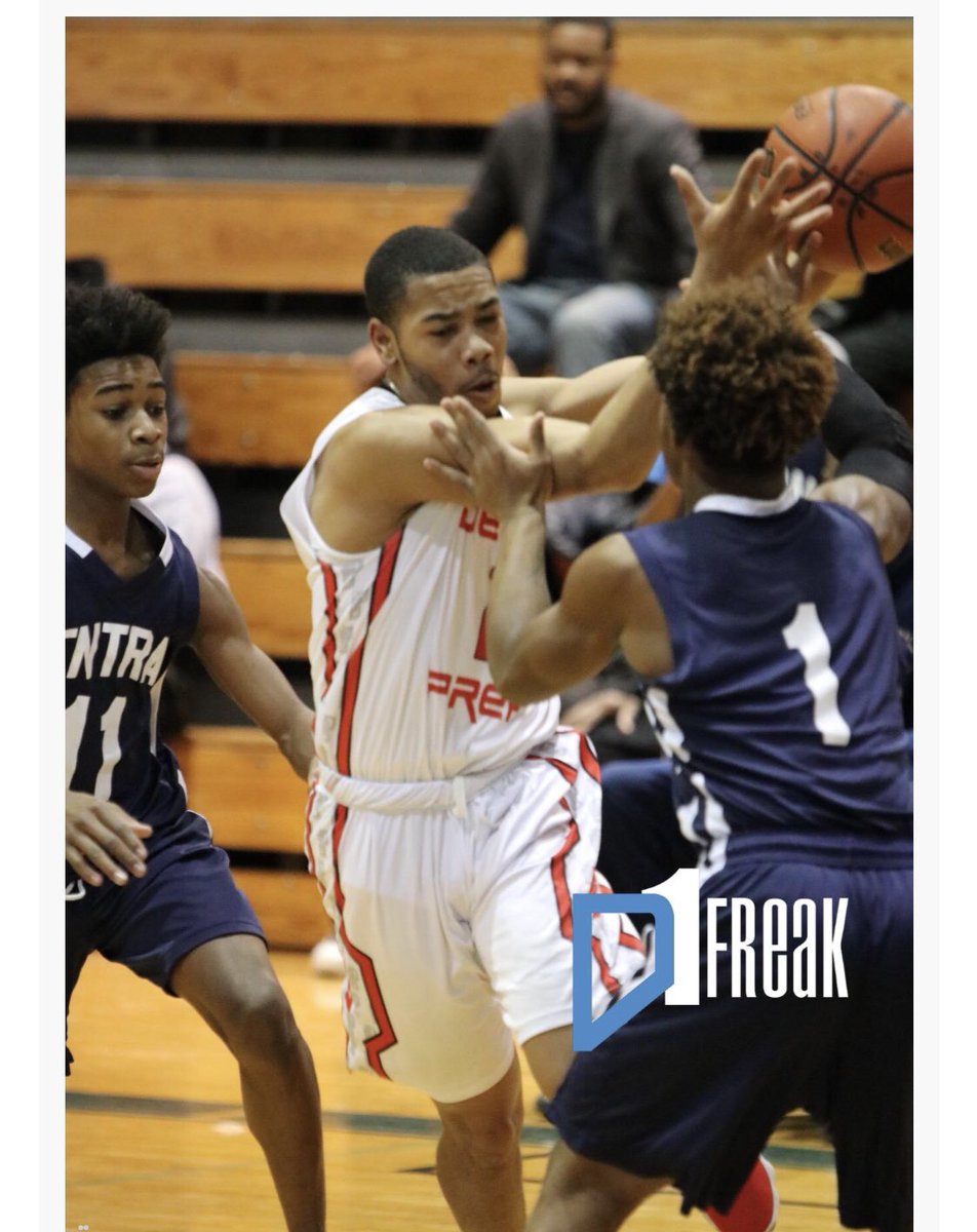 ddpathletics's tweet photo. Photos of our leading scorers. Shot By: @D1FREAK https://t.co/tgjXyEGMZf