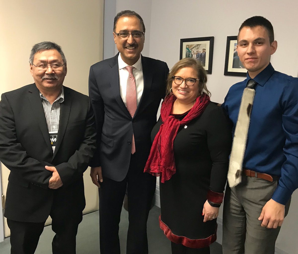 YvonneJJones's tweet photo. Love this jobs...simply because of the great people and ideas that challenge you everyday. Happy to meet with #Labradorian’s @NL2018Ottawa https://t.co/6CfCu2jj64